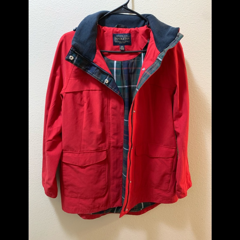 Pendleton coat  never worn !